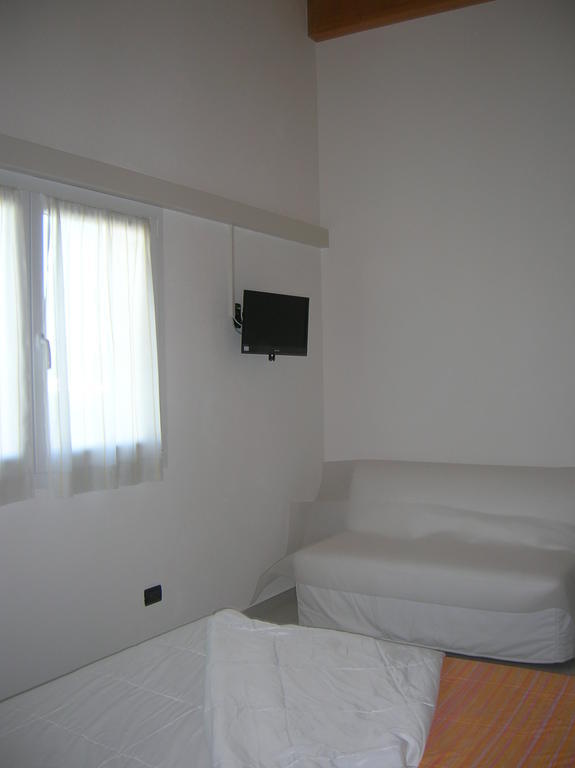 B&B S'Ena Suni Δωμάτιο φωτογραφία
