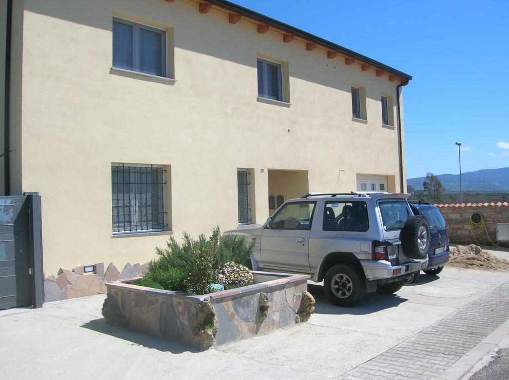 B&B S'Ena Suni Εξωτερικό φωτογραφία